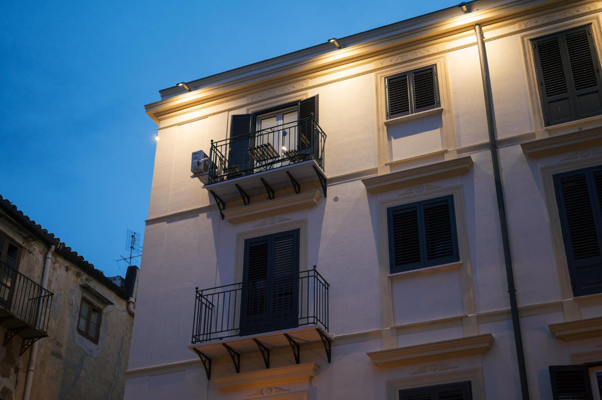 La Casa Di Louis Apartment Palermo Exterior photo